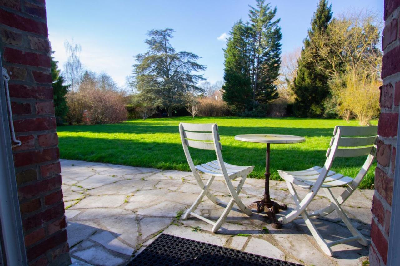 Bed and Breakfast Les Jardins De Beaumont Hem Екстер'єр фото